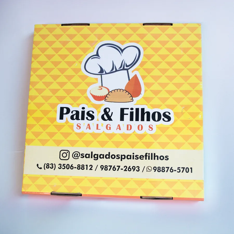 Caixa de salgados da Pais e Filhos